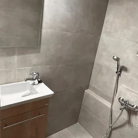Theodora's Cozy Apartment Athens
